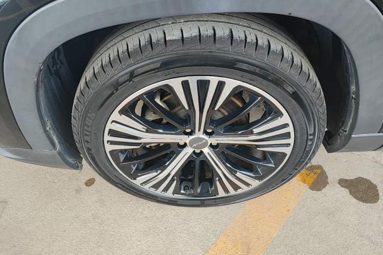 Used JETOUR X90 2020 1.6T DCT Shadow Luxury Edition 6-Seater Left Front Wheel Hub