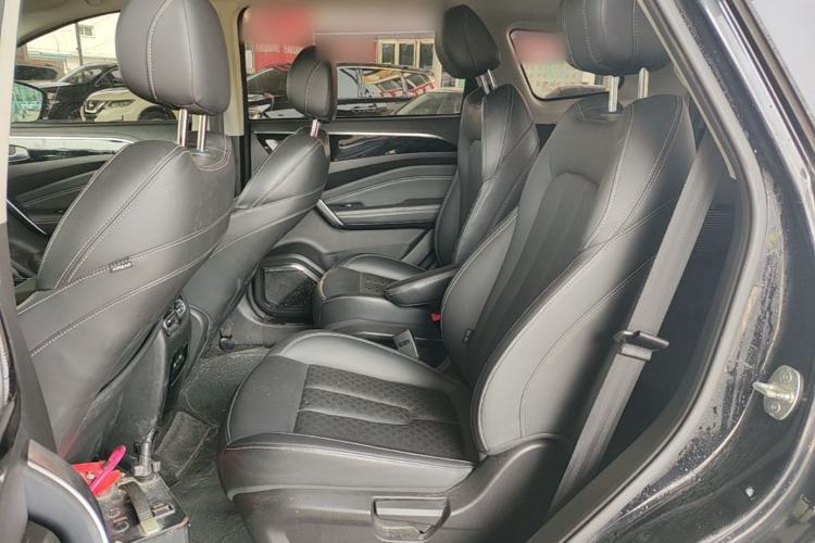 Used JETOUR X90 2020 1.6T DCT Shadow Luxury Edition 6-Seater Left Rear Seat