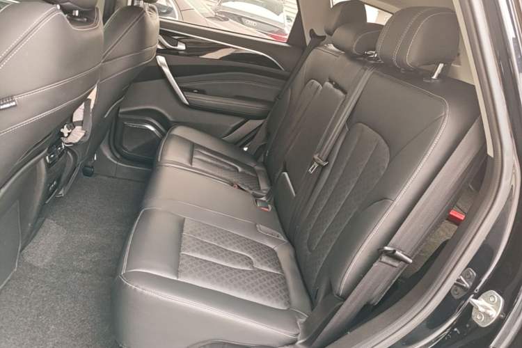 Used JETOUR X90 2020 1.6T DCT Shadow Edition 7-Seater Left Rear Seat