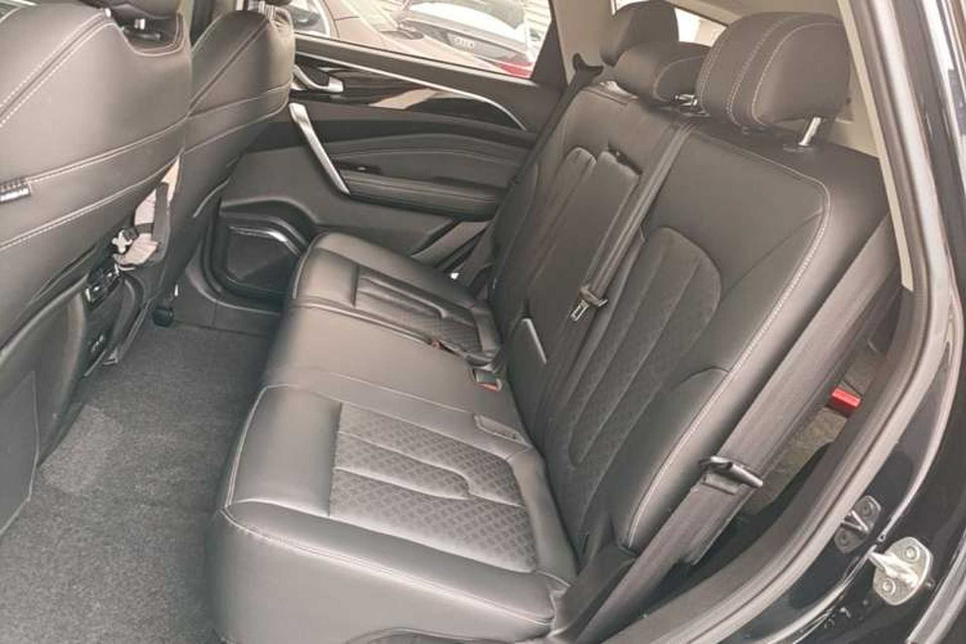 Used JETOUR X90 2020 1.6T DCT Shadow Edition 7-Seater Left Rear Seat