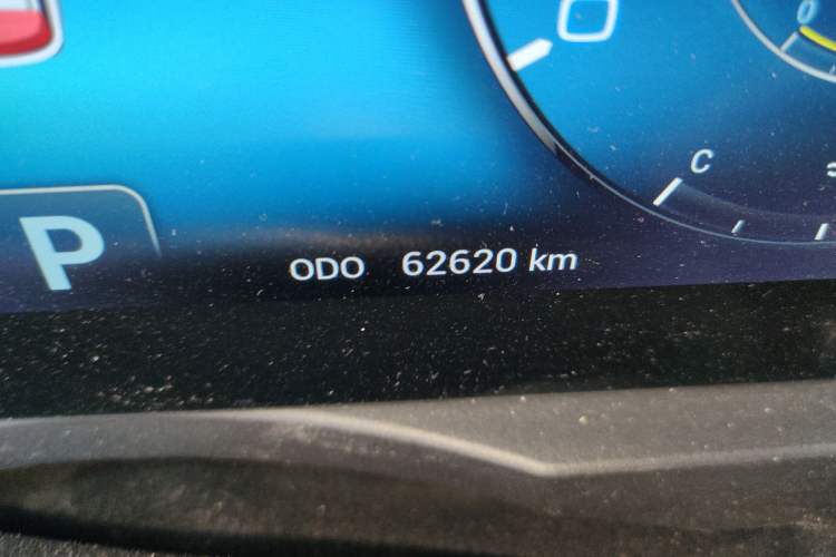 Used JETOUR X90 2020 1.6T DCT Shadow Edition 5 Seats Odometer Close Up