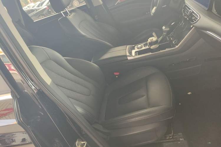 Used JETOUR X90 2020 1.6T DCT Shadow Luxury Edition 6-Seater Right Front Seat