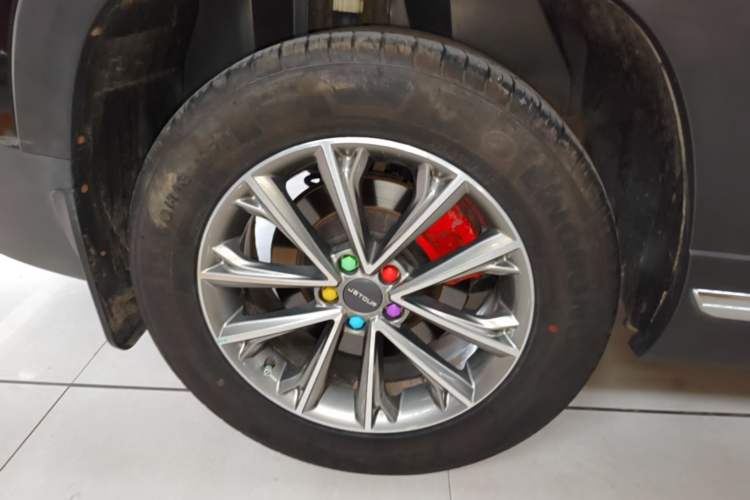 Used JETOUR X90 2020 1.5T Manual Shadow Fun Edition 5 Seats Right Rear Wheel Hub