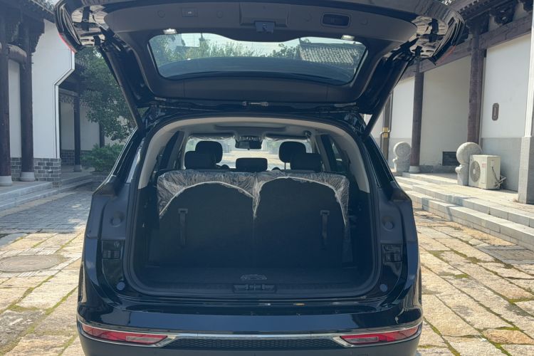 Used JETOUR X90 2020 1.6T DCT Shadow Edition 7-Seater Trunk