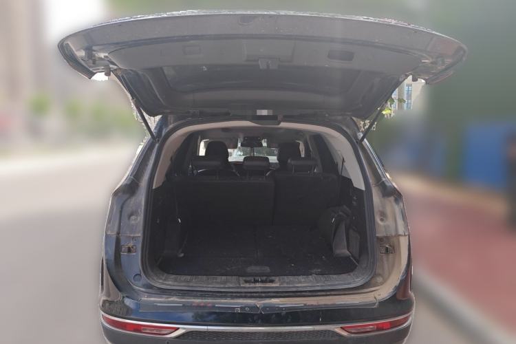 Used JETOUR X90 2020 1.5T Manual Shadow Fun Edition 7-Seater Trunk