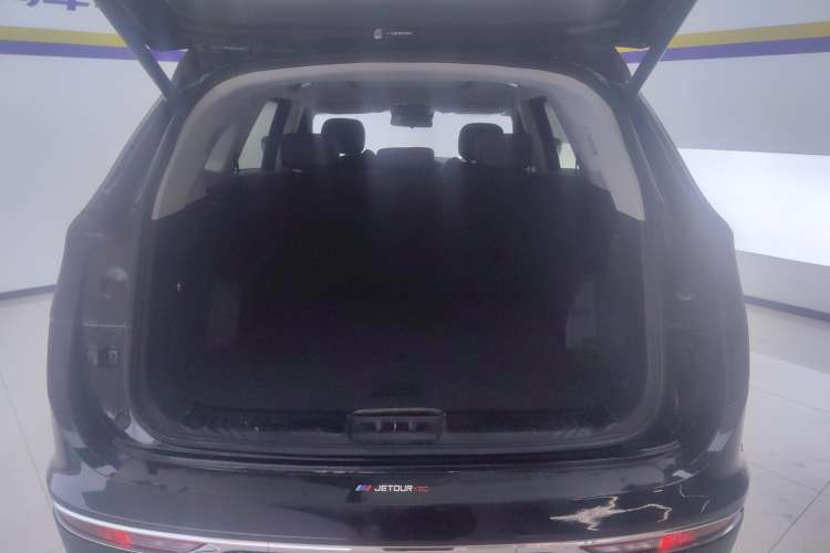 Used JETOUR X90 2020 1.6T DCT Shadow Edition 5-seater Trunk