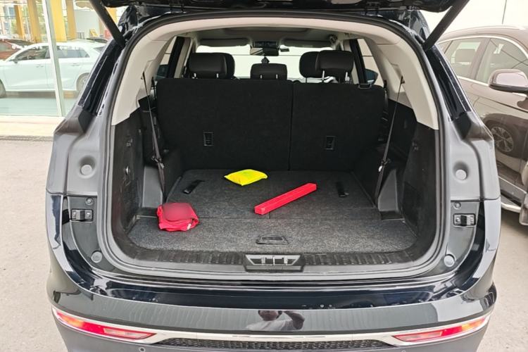 Used JETOUR X90 2020 1.6T DCT Shadow Edition 7-Seater Trunk