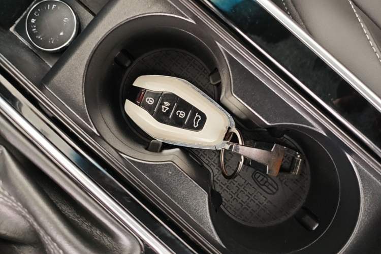 Used JETOUR X90 2020 1.6T DCT Shadow Edition 7-Seater Vehicle Key