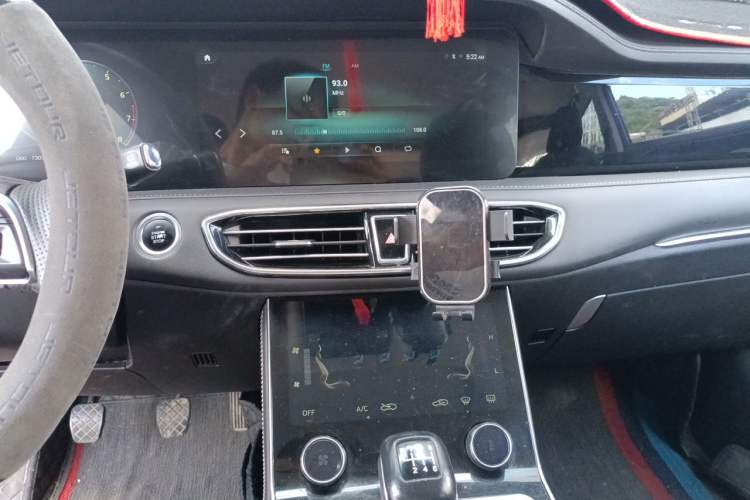 Used JETOUR X90 2020 1.5T Manual Shadow Fun Edition 7-Seater Audio And AC Panel
