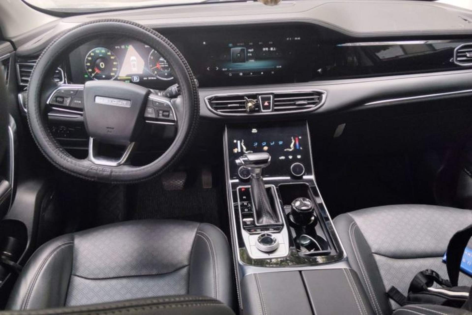 Used JETOUR X90 2020 1.5T DCT Shadow Wisdom Edition 5-seater Center Console
