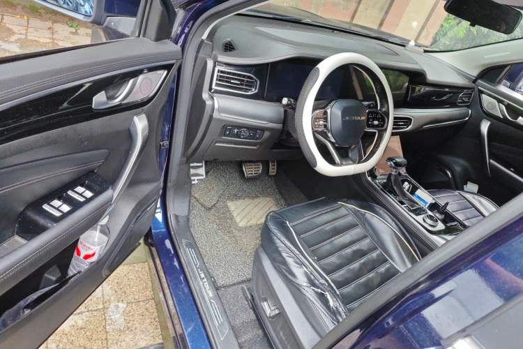 Used JETOUR X90 2020 1.6T DCT Shadow Edition 7-Seater Driver Seat