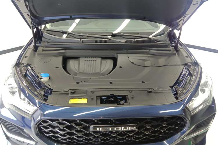 Used JETOUR X90 2020 1.6T DCT Shadow Edition 7-Seater Engine Bay