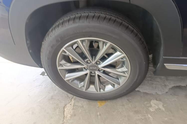 Used JETOUR X90 2020 1.5T Manual Shadow Fun Edition 7-Seater Right Rear Wheel Hub