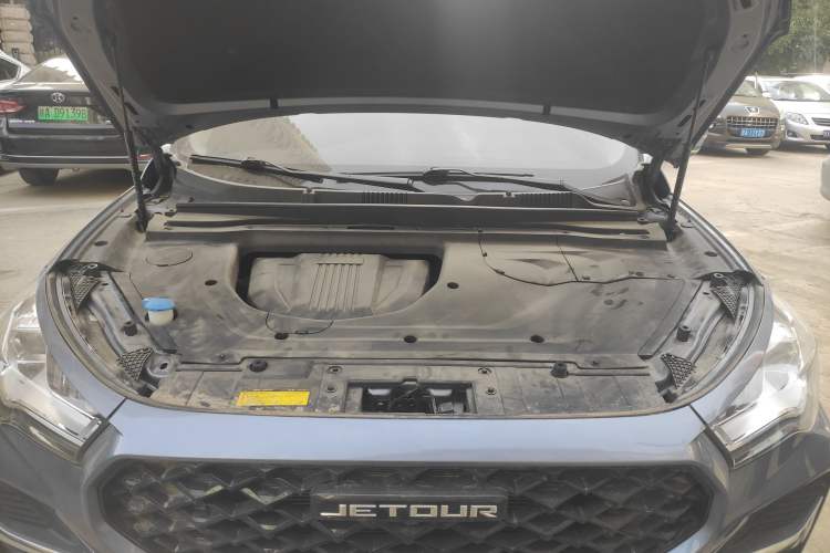 Used JETOUR X90 2020 1.6T DCT Shadow Edition 7-Seater Engine Bay