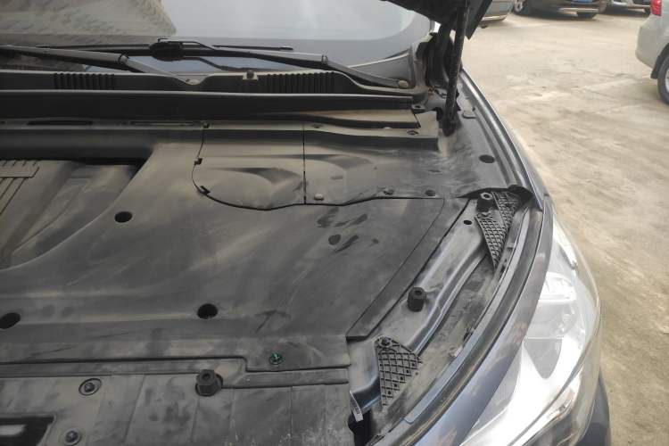 Used JETOUR X90 2020 1.6T DCT Shadow Edition 7-Seater Engine Bay Left