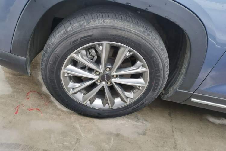 Used JETOUR X90 2020 1.5T Manual Shadow Fun Edition 5 Seats Left Front Wheel Hub