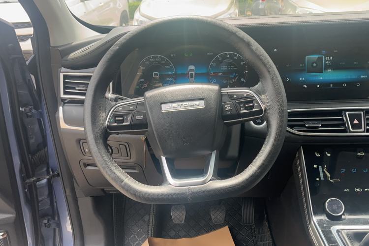 Used JETOUR X90 2020 1.5T Manual Shadow Fun Edition 5 Seats Steering Wheel