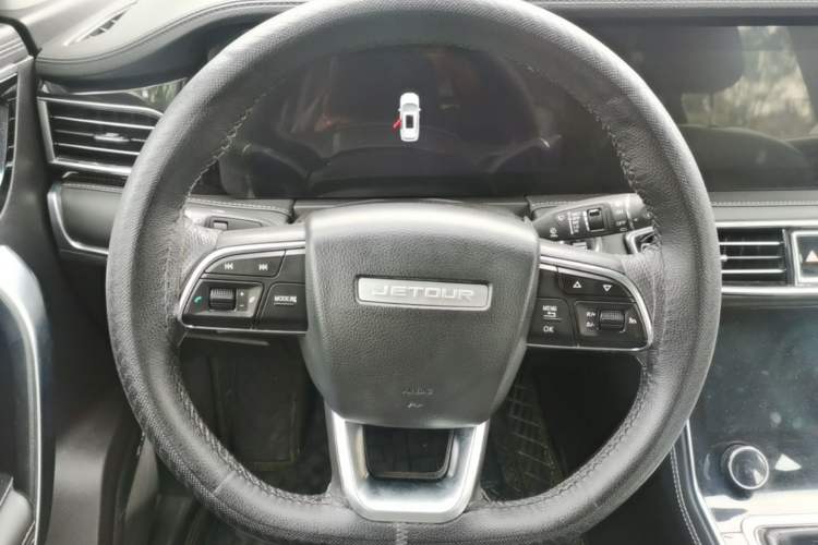 Used JETOUR X90 2020 1.5T Manual Shadow Fun Edition 5 Seats Steering Wheel