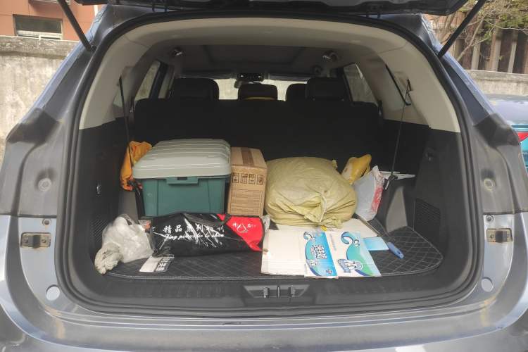 Used JETOUR X90 2020 1.6T DCT Shadow Edition 7-Seater Trunk
