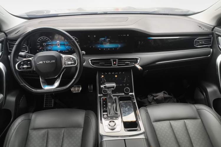 Used JETOUR X90 2020 1.6T DCT Shadow Luxury Edition 6-Seater Center Console