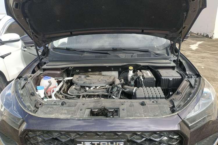 Used JETOUR X90 2020 1.5T Manual Shadow Fun Edition 5 Seats Engine Bay