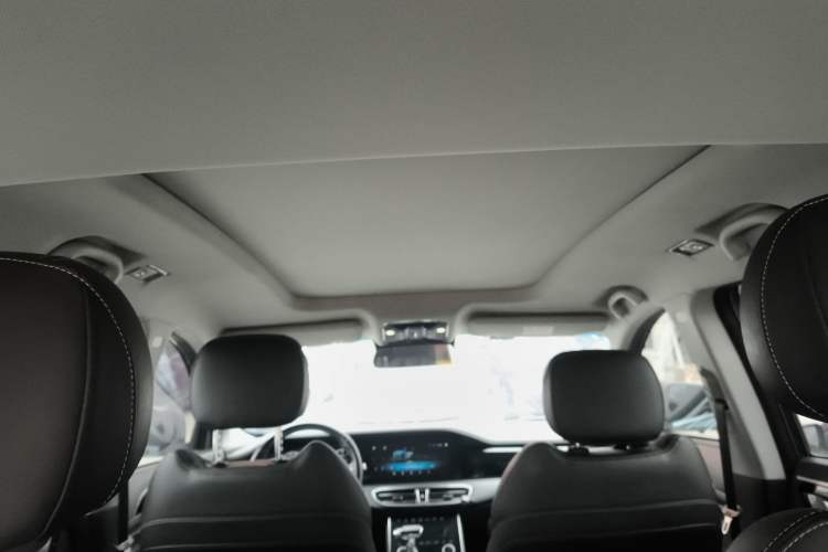 Used JETOUR X90 2020 1.6T DCT Shadow Luxury Edition 6-Seater Headliner