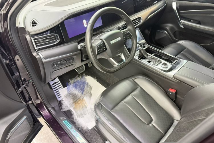Used JETOUR X90 2020 1.6T DCT Shadow Edition 7-Seater Interior 3
