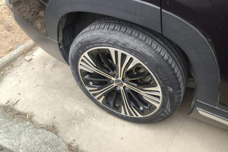 Used JETOUR X90 2020 1.6T DCT Shadow Luxury Edition 6-Seater Right Rear Wheel Hub