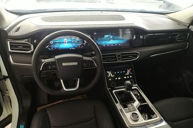 Used JETOUR X90 2020 1.5T Manual Shadow Fun Edition 5 Seats Center Console