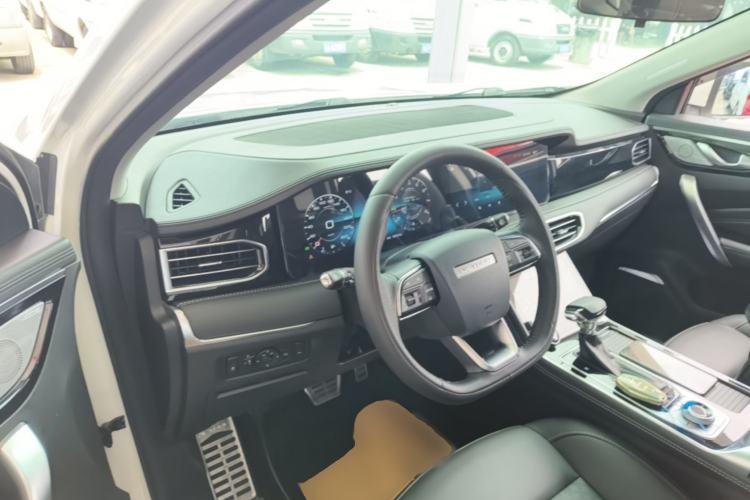 Used JETOUR X90 2020 1.6T DCT Shadow Edition 5 Seats Center Console
