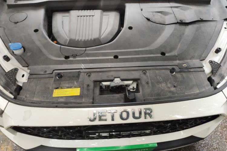 Used JETOUR X90 2020 1.6T DCT Shadow Edition 5 Seats Engine Bay