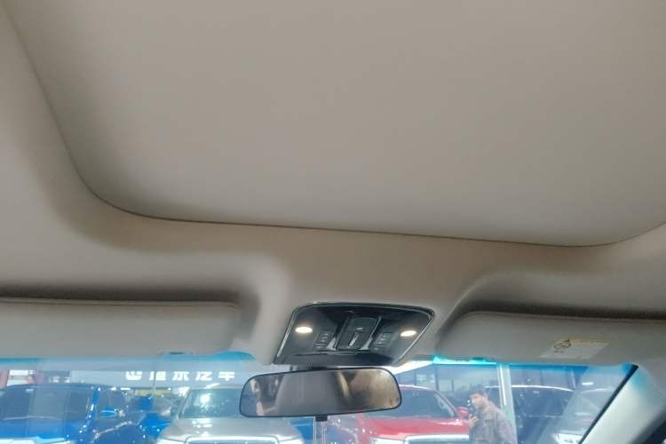 Used JETOUR X90 2020 1.5T Manual Shadow Fun Edition 5 Seats Headliner