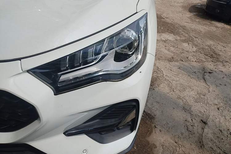 Used JETOUR X90 2020 1.6T DCT Shadow Edition 5 Seats Left Front Headlight