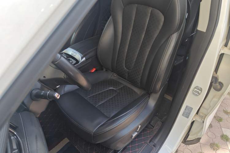 Used JETOUR X90 2020 1.6T DCT Shadow Luxury Edition 6-Seater Left Front Seat