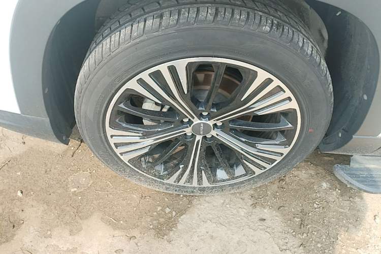 Used JETOUR X90 2020 1.6T DCT Shadow Edition 5 Seats Left Front Wheel Hub