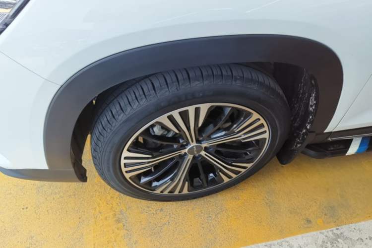 Used JETOUR X90 2020 1.6T DCT Shadow Edition 5 Seats Left Front Wheel Hub