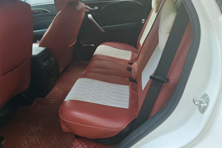 Used JETOUR X90 2020 1.5T DCT Shadow Wisdom Edition 5-seater Left Rear Seat