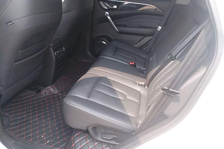 Used JETOUR X90 2020 1.6T DCT Shadow Edition 5 Seats Left Rear Seat
