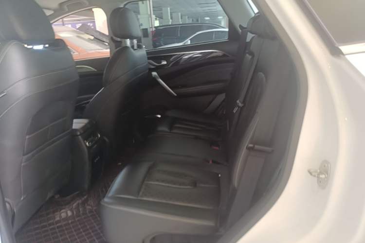 Used JETOUR X90 2020 1.6T DCT Shadow Edition 7-Seater Left Rear Seat
