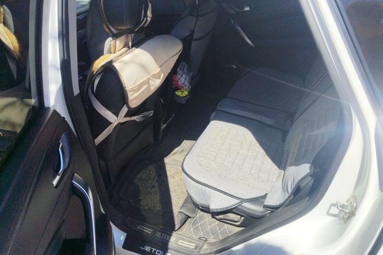 Used JETOUR X90 2020 1.5T Manual Shadow Fun Edition 5 Seats Left Rear Seat