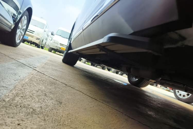 Used JETOUR X90 2020 1.6T DCT Shadow Edition 5 Seats Left Side Sill