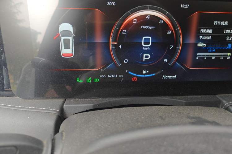 Used JETOUR X90 2020 1.6T DCT Shadow Edition 7-Seater Odometer Close Up