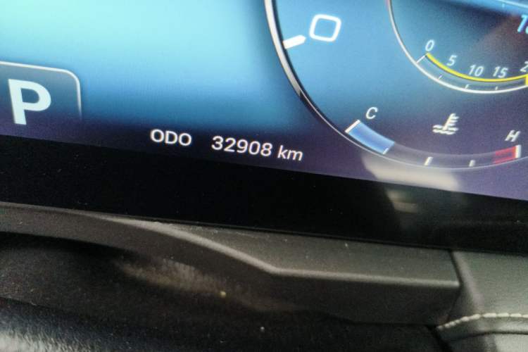 Used JETOUR X90 2020 1.6T DCT Shadow Edition 5 Seats Odometer Close Up