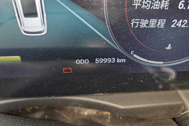 Used JETOUR X90 2020 1.5T Manual Shadow Fun Edition 6-Seater Odometer Close Up