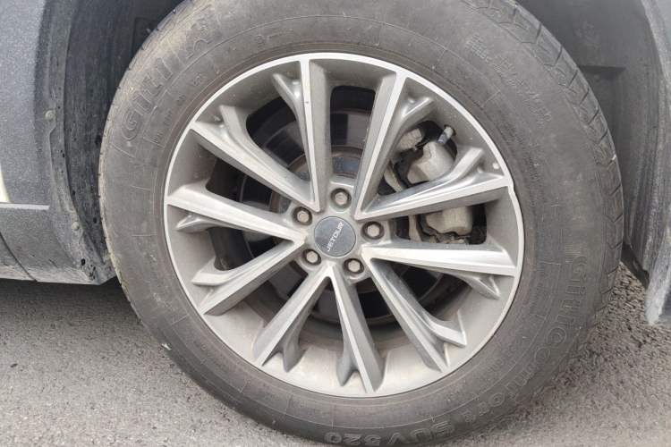 Used JETOUR X90 2020 1.5T Manual Shadow Fun Edition 5 Seats Right Front Wheel Hub