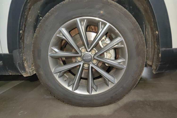 Used JETOUR X90 2020 1.5T Manual Shadow Fun Edition 5 Seats Right Front Wheel Hub