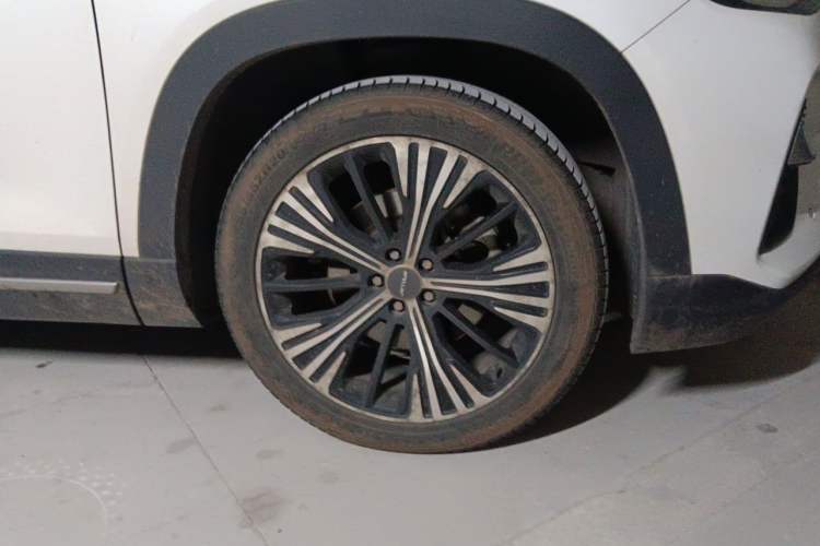 Used JETOUR X90 2020 1.6T DCT Shadow Edition 7-Seater Right Front Wheel Hub