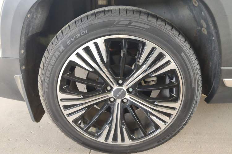 Used JETOUR X90 2020 1.6T DCT Shadow Edition 7-Seater Right Rear Wheel Hub