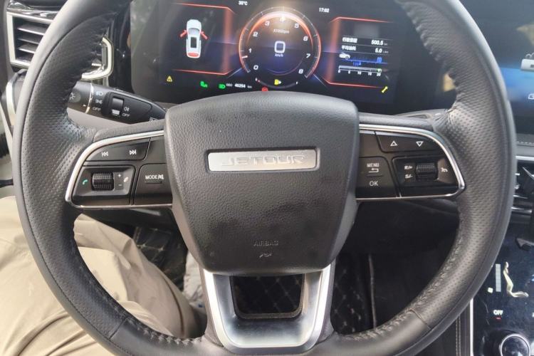 Used JETOUR X90 2020 1.5T Manual Shadow Fun Edition 5 Seats Steering Wheel