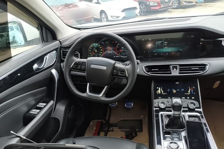 Used JETOUR X90 2020 1.5T Manual Shadow Joy Version 5 Seats Steering Wheel